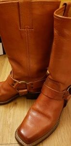 Womens boots